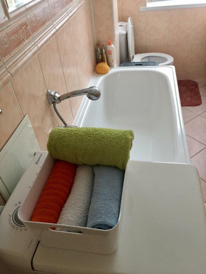 Apartament Joanna Parter Blisko Onkologii I Strefy Ekonomicznej Gliwice Exterior photo